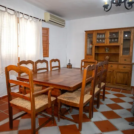 Cortijo Rural Con Vistas Al Mar Y Silencio Natural Country house